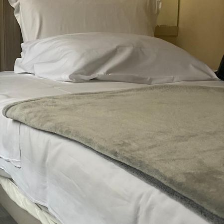 Appartamenti - Moderna - 500M Dal Duomo Modena Zewnętrze zdjęcie